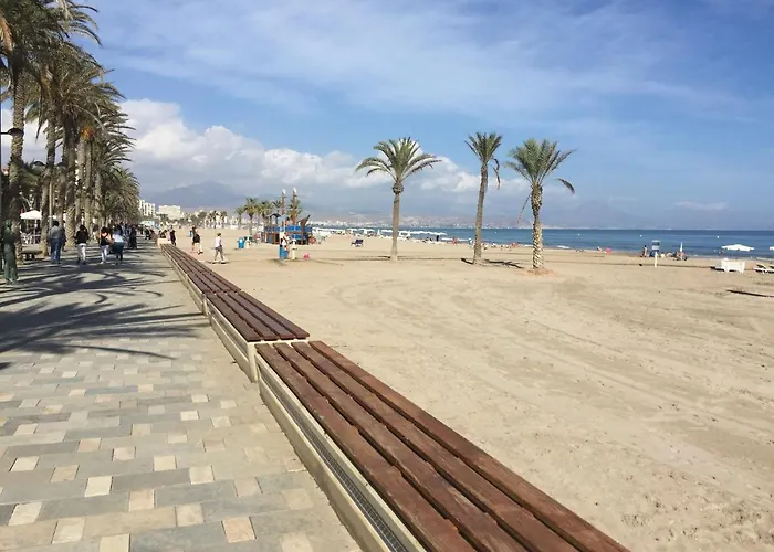Precious Apartment In Alicante, Playa San Juan
